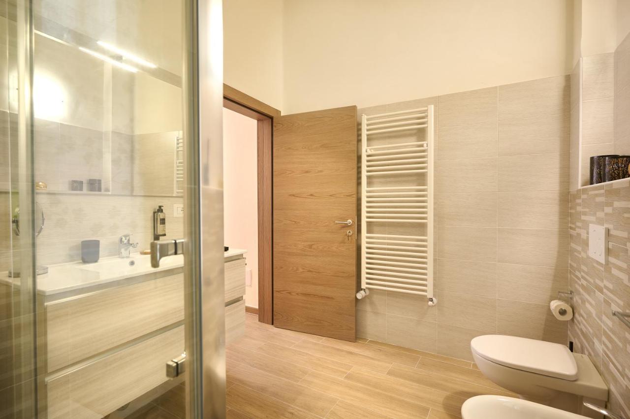 D'Azeglio 62 Luxury Rooms Bologna Exteriör bild